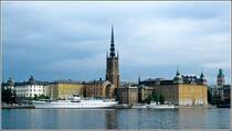 Stockholm, Riddarholmen mit seiner markanten Kirche.
Scan eines Dias vom Sptsommer 1988.