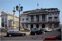 Lissabon. Das Rathaus am Praca do Municipio.
Scan eines Dias vom April 1995.