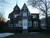 Die unbewohnte(!)Strandvilla  Undine ,gelegen wenige Meter vom Strand,am 06.April 2013,in Binz