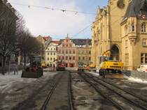 Gesperrte Stra�enbahngleise wegen der  Bauma�nahme Schl�sserbr�cke , am 14.03.2013 am Fischmarkt.