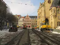 Gesperrte Stra�enbahngleise wegen der  Bauma�nahme Schl�sserbr�cke , am 14.03.2013 am Fischmarkt.