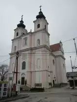 Wallfahrtskirche Maria Dreieichen, erbaut von 1744 bis 1750, kreuzf�rmige Anlage mit Mittelkuppel, T�rme fertiggestellt von 1814 bis 1819 von Karl Benedikter (20.04.2013)