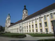 Stift St. Florian, Basilika und Stiftsgeb�ude, erbaut ab 1686 durch Carlo Antonio 
Carlone, Weiterbau ab 1708 durch Jakob Prandtauer, ab 1726 durch Jakob Steinhueber 
(21.04.2013)