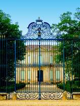 Frankreich, Languedoc-Roussillon, Hrault, Lavrune (bei Montpellier), Chteau de l'Engarran. 03.09.2012