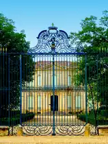 Frankreich, Languedoc-Roussillon, H�rault, Lav�rune (bei Montpellier), Ch�teau de l'Engarran. 03.09.2012