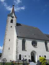 Pabneukirchen, sptgotische Pfarrkirche St. Simon und Juda, erbaut im 15 Jahrhundert (04.05.2013)
