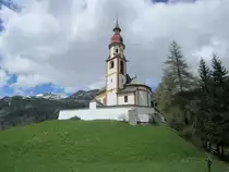 Obernberg, St. Nikolaus Kirche, sp�tbarock, erbaut 1760 von Johann Michael Umhauser (09.05.2013)