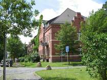 Ehemalige Kasernengebude am Stadtpark in Wurzen, 24.06.07