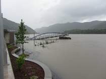 2.Juni 2013; Hochwasser entlang der Donau in sterreich; hier bei SPITZ an der Donau die Rollfhrenanlage bereits unter Wasser.