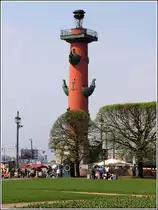 St. Petersburg. Am Birschewaja-Platz stehen zwei dieser Rostra-S�ulen. Diese Gegend wird auch Strelka genannt und befindet sich an der Ostspitze der Wassiljewski-Insel. 18.05.2012