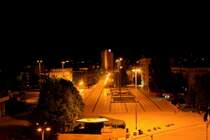 Nachts der Blick aus dem Hotel Struma auf die gegenber liegende Parkanlage
der Stadt Pernik am 5.5.2013.