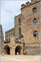 Im Hambacher Schloss fand 1832 das Hambacher Fest statt, auf dem demokratische Forderungen gestellt wurden. 15.06.2013