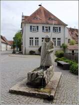 Knigseggwald. Brunnen in Rathausnhe. 02.06.2013