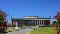 Das Alte Museum auf der Berliner Museumsinsel ist eines der bedeutendsten klassizistischen Bauwerke des ber�hmten Baumeisters Karl Friedrich Schinkel. (02.08.2013)