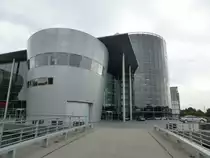 Hier sieht man die Gläserne Manufaktur von VW Dresden, 09.08.2013.
