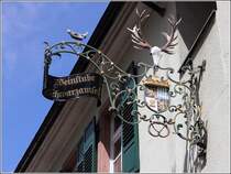 Speyer. Wirtshausschild der Weinstube Schwarzamsel in der Korngasse. 14.06.2013