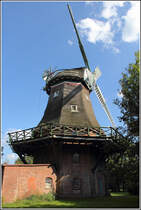 Beverstedt. Die Windmhle in Hollen-Heise wurde um 1877 als Galeriehollnder errichtet. 25.08.2013