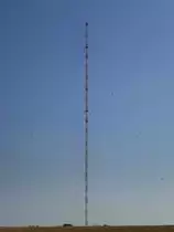 Rohrdorf bei Me�kirch/Oberschwaben, der 1964 errichtete 244m hohe Gittermast dient als Sendeanlage (Bodenseesender), Aug.2013