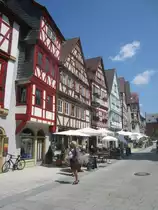 Ochsenfurt, Fachwerkh�user am Marktplatz (15.07.2013)