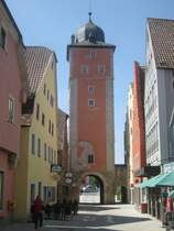 Ochsenfurt, Klingentor, erbaut 1307, Obergeschoss mit Kuppeldach von 1598 (15.07.2013)