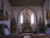 Hauptaltar in der kath. Pfarrkirche St. Johannes der Tufer in Bad Hindelang (Oberallgu, Juli 2008)