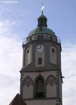 Frauenkirche am Marktplatz von Meien, gut sichtbar das Porzelanglockenspiel im Kirchturm (Oktober 2008)