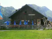 Lohnenswertes Ausflugsziel oberhalb von Unterjoch: die urige Buchelalpe auf 1.290 m H�he (Landkreis Oberallg�u, Sommer 2009)