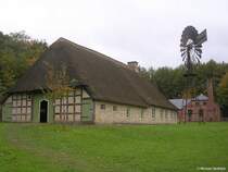 Bauernhaus im Schleswig-Holsteinische Freilichtmuseum in Molfsee bei Kiel (Herbst 2009)