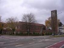Kath. Kirche St. Johannes in Gladbeck Ost, NRW, Herbst 2009
