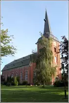 Osten. Die barocke St.-Petri-Kirche wurde Mitte des 18. Jahrhunderts errichtet. 03.10.2013.