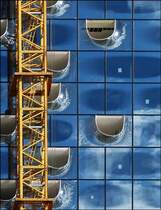 . Hamburg - Detailansicht der Fassade von der Elbphilharmonie in Hamburg. 19.09.2013 (Jeanny)