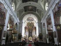 Krems, Stadtpfarrkirche St. Veit, Deckenfresken von Martin Johann Schmidt, Hochaltar, Kanzel und Chorgesthl von Joseph Matthias Gtz (22.09.2013)