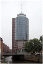 Hamburg, Hafencity. Das Columbus Haus am Sandtorkai. 11.10.2013