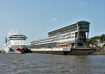 Hamburg - Cruise-Center-Altona, ehemaliges England-Terminal - 13.07.2013