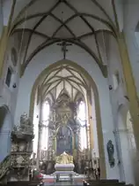 Stra�burg/K�rnten, Hochaltar der Pfarrkirche St. Nikolaus, erbaut 1747 von Erhard Veit, Kanzel wurde 1772 von Georg Hittinger geschaffen (30.09.2013)