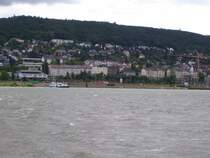 Blick von Rdesheim aus ber den Rhein auf Bingen. 24.07.2007