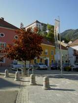 Murau, Hauptplatz mit Blick auf das Schloss (03.10.2013)
