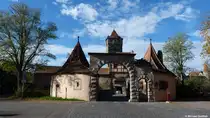 R�dertor im Osten der �u�eren Stadtmauer von Rothenburg ob der Tauber (Landkreis Ansbach, Bayern, Oktober 2013)