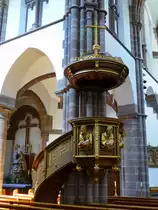Sch�nau, die Kanzel in der Pfarrkirche, Aug.2013