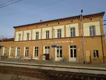 Der Fl�ming-Bahnhof in Bad Belzig am 16.11.13 vom Bahnsteig 2 aus gesehen.