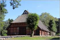 Bremerhaven. Das Marschenhaus gehrt zum Volkskundlichen Freilichtmuseum im Speckenbtteler Park. Es handelt sich um einen Nachbau, da das Original 1946 abbrannte. 26.08.2013
