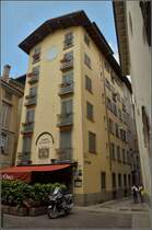 <U>Bergamo.</U>

Das imposante Haus der Albergo Agnello d'Oro. Sommer 2013.