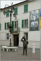 Sch�n, wenn man im Vorbeigehen vom B�rgemeister begr�sst wird...
Brecello, den 14. Nov. 2013