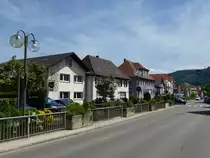 Friesenheim, Blick in die Hauptstra�e, Juni 2013