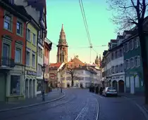 Freiburg, beim Gang durch das Schwabentor stadteinw�rts bietet sich dieser Blick auf das Viertel Oberlinden, April 2011