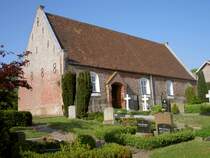 Ockholm, Hl. Kreuz Kirche auf der Kirchwarft, erbaut 1647 (11.05.2011)