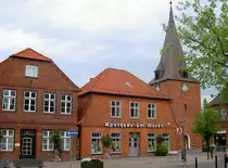 L�tjenburg, Marktapotheke und Ev. St. Michaelis Kirche (22.05.2011)