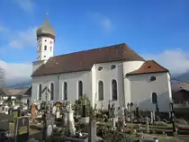 Unterammergau, St. Nikolaus Kirche, erbaut von 1688 bis 1710 nach Pl�nen von Germanus Pecher (12.01.2014)