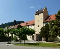 Wolfach, das 1671-81 erbaute Schlo� geh�rt mit seiner �ber 100m langen S�dfassade zu den gr��ten Schlo�bauten in S�dbaden, Juli 2013