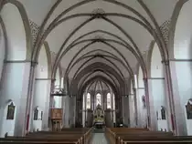 Mochenwangen, Innenraum der Maria Geburt Kirche, Alt�re von Theodor Schnell, Kanzel von Moritz Schlachter, Ausmalung von Anton Ettle 1921 (19.01.2014)